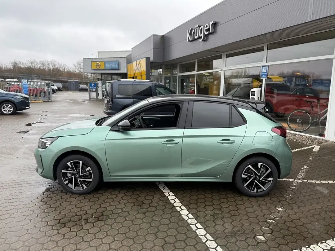 Opel Corsa - Thumbnail 2