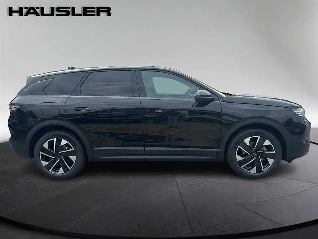 Opel Grandland X - Thumbnail 3