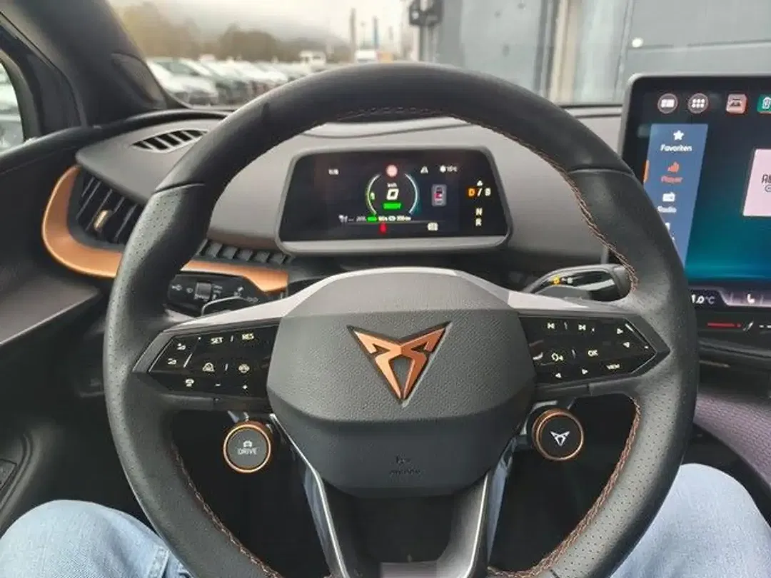 CUPRA Tavascan - Thumbnail 10