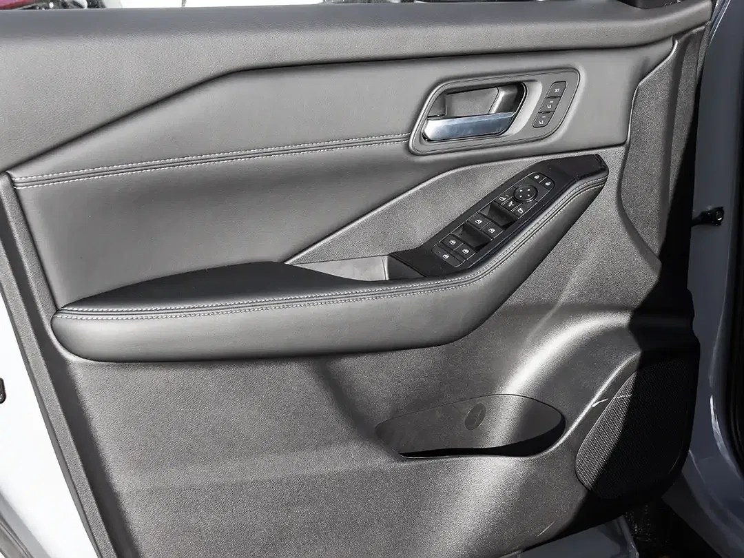 Nissan X-Trail - Thumbnail 8