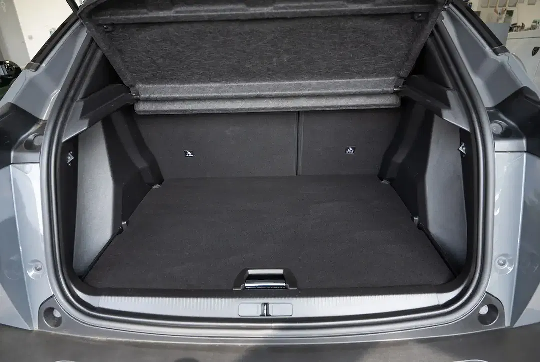 Peugeot 2008 - Thumbnail 15