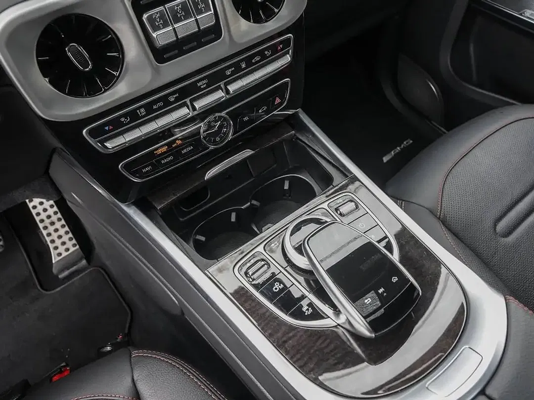 Mercedes-Benz G 500 - Thumbnail 13