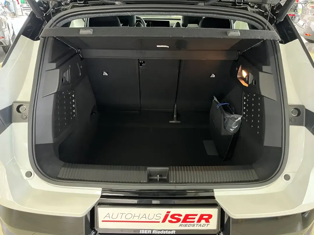 Mitsubishi Eclipse Cross - Thumbnail 5