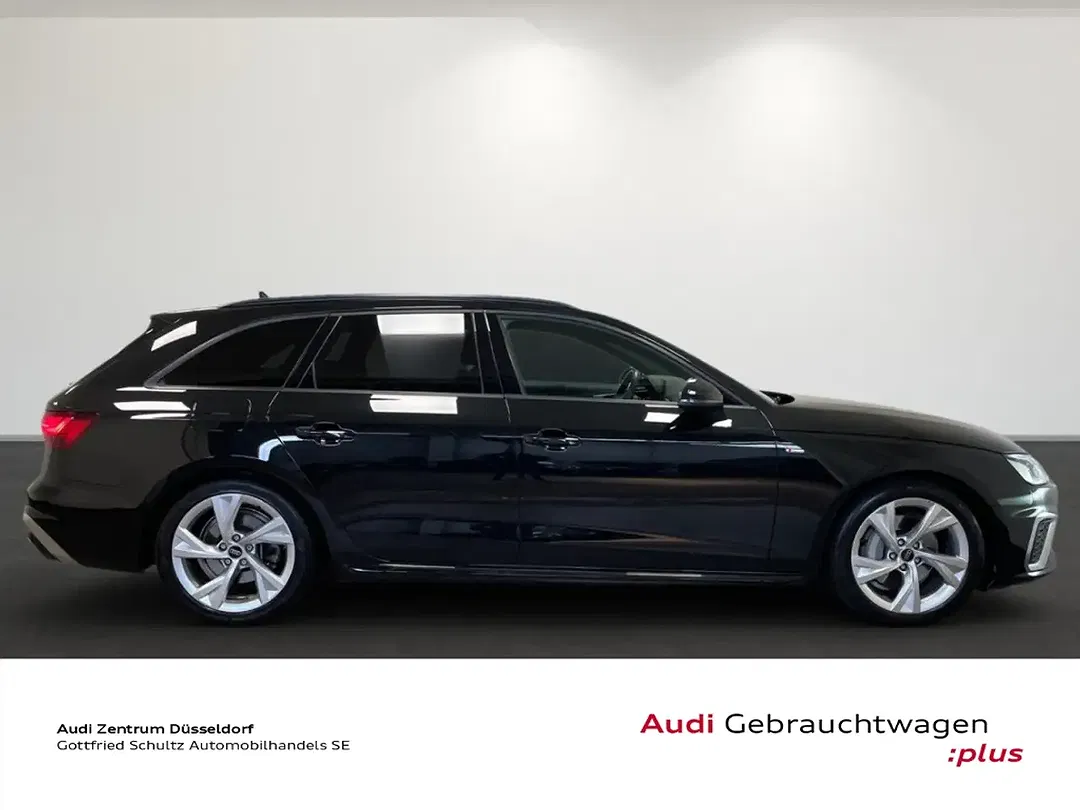 Audi A4 - Thumbnail 3
