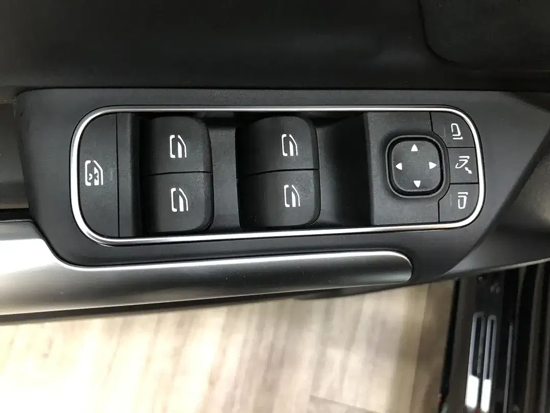 Mercedes-Benz B 250 - Thumbnail 11