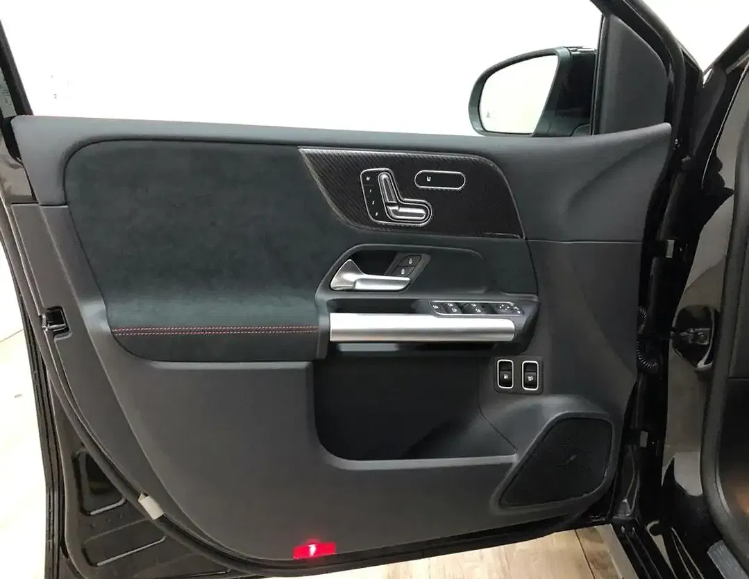 Mercedes-Benz B 250 - Thumbnail 13