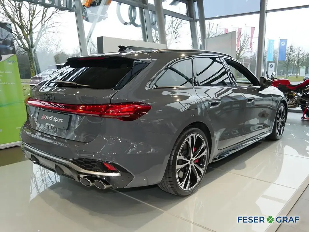 Audi S5 - Thumbnail 2