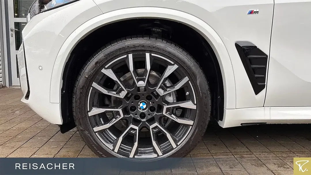 BMW X5 - Thumbnail 3
