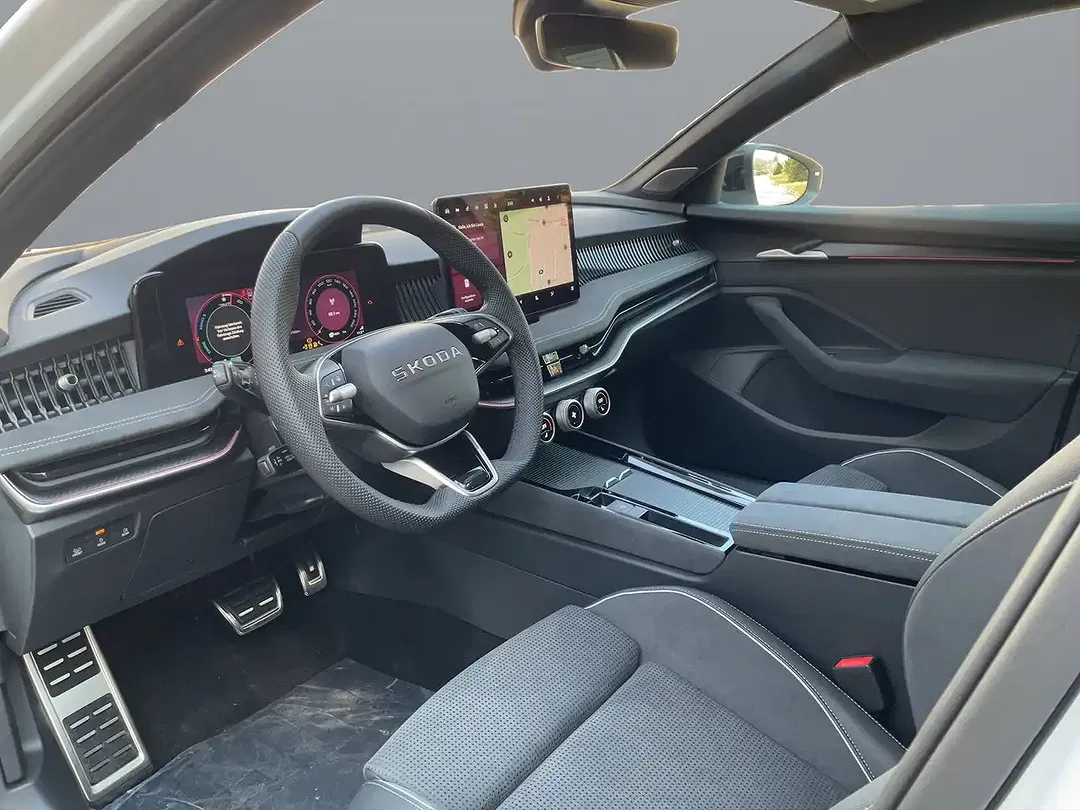 Skoda Superb - Thumbnail 10
