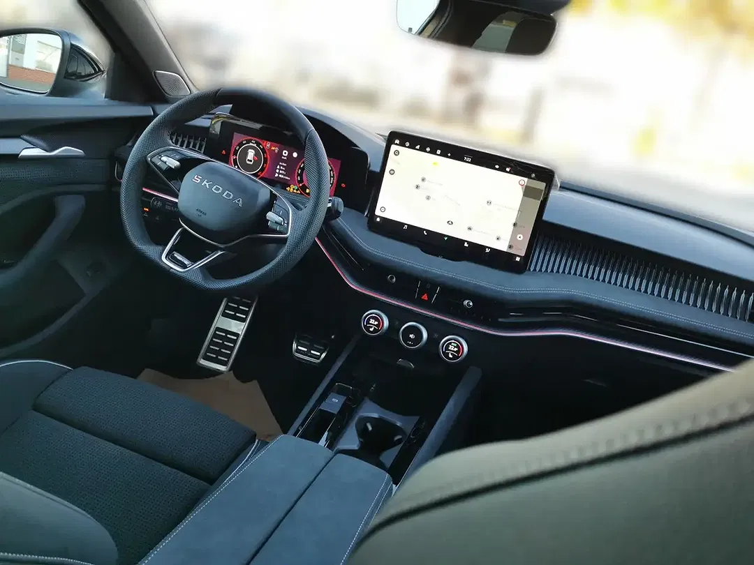 Skoda Superb - Thumbnail 9