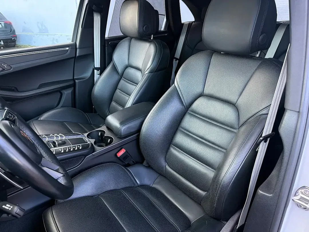 Porsche Macan - Thumbnail 11