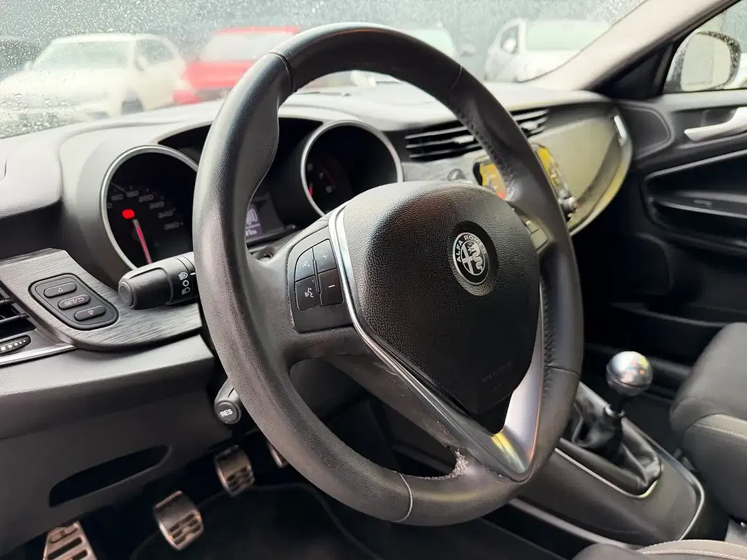 Alfa Romeo Giulietta - Thumbnail 15