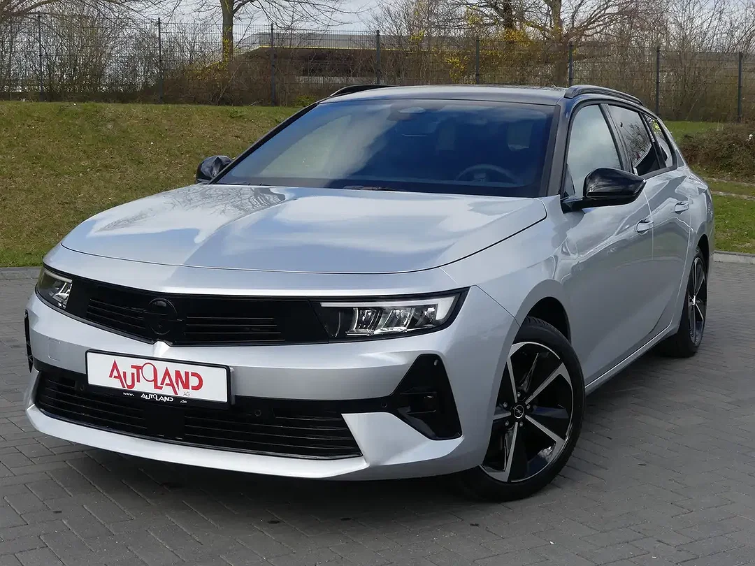 Opel Astra - Afbeelding 1