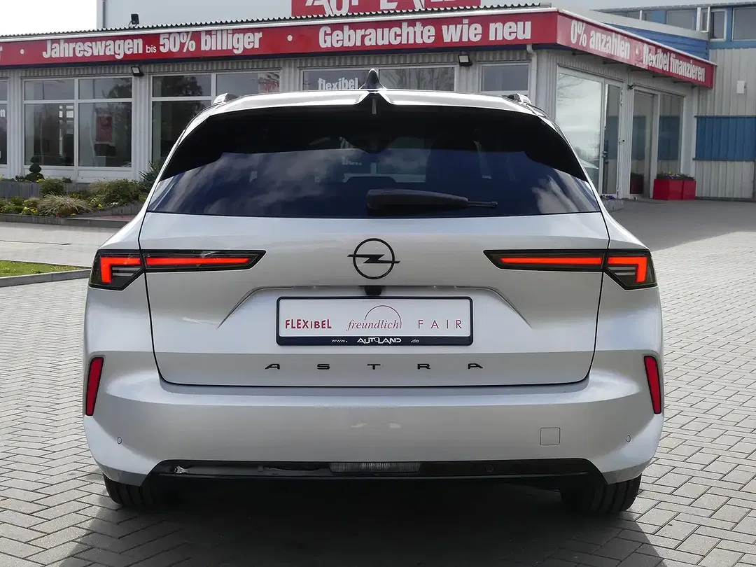 Opel Astra - Thumbnail 3