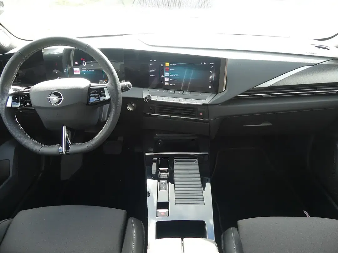 Opel Astra - Thumbnail 8