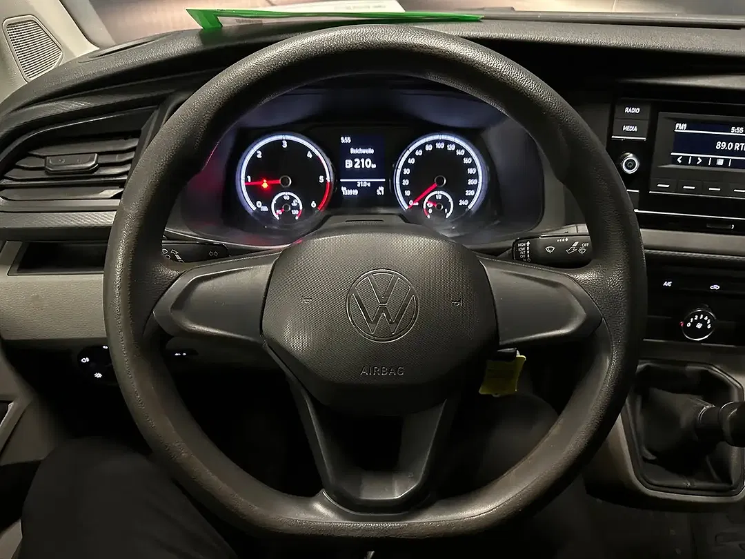 Volkswagen Transporter - Thumbnail 13
