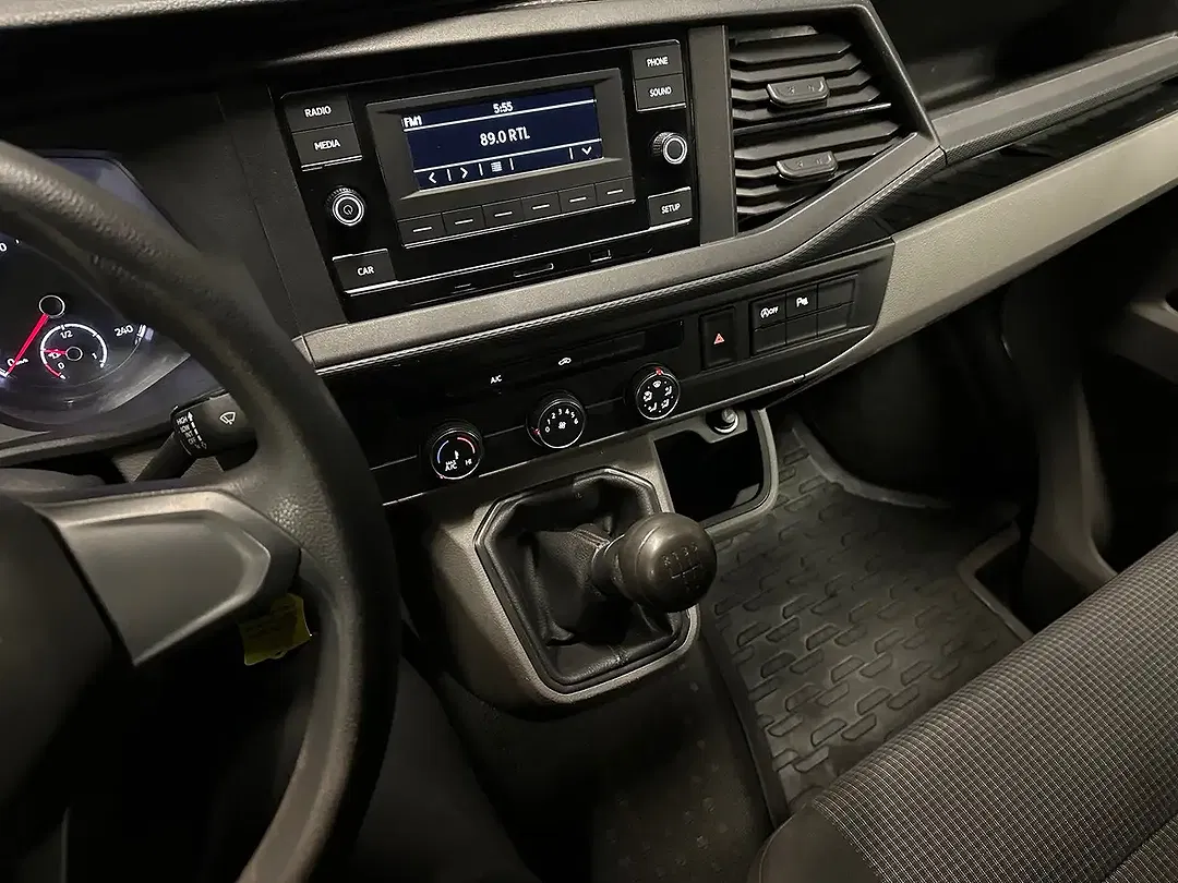 Volkswagen Transporter - Thumbnail 14