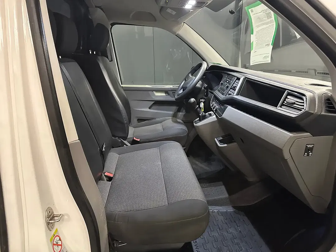 Volkswagen Transporter - Thumbnail 8