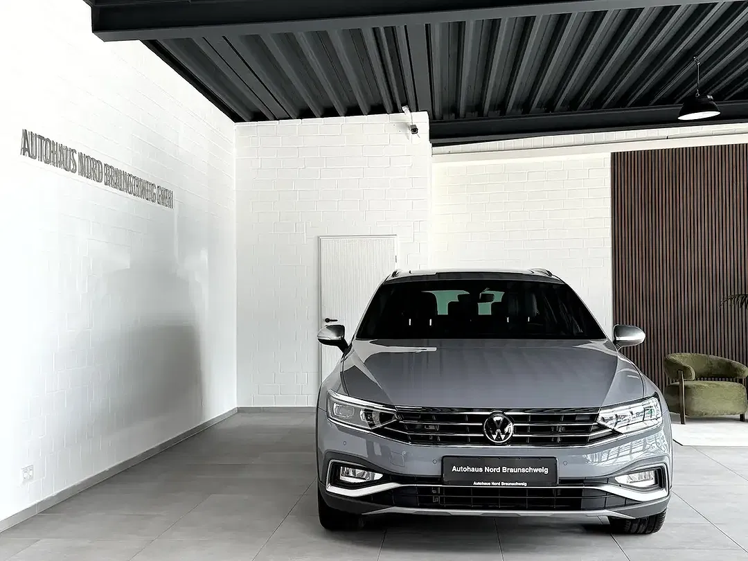 Volkswagen Passat Alltrack - Thumbnail 2