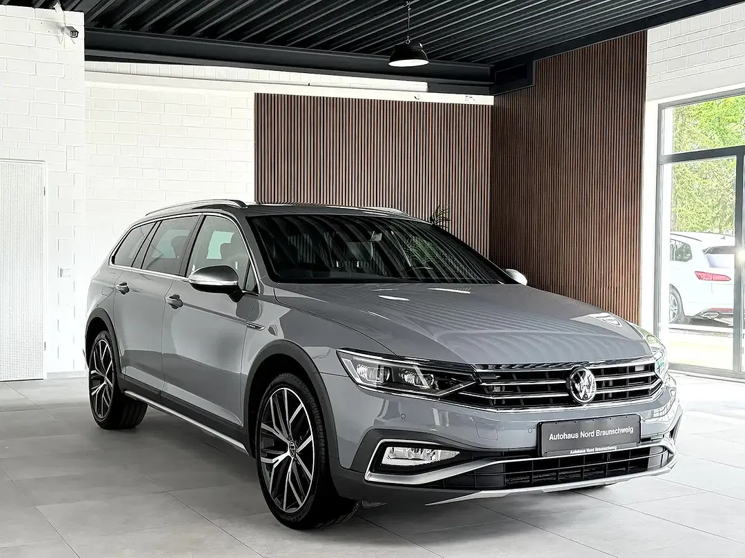 Volkswagen Passat Alltrack - Thumbnail 4