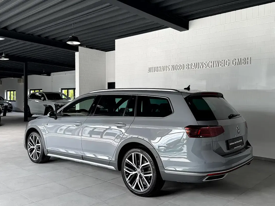 Volkswagen Passat Alltrack - Thumbnail 5
