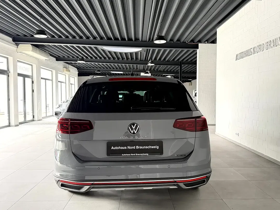 Volkswagen Passat Alltrack - Thumbnail 6
