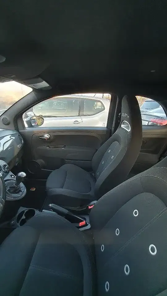 Abarth 500 - Thumbnail 10