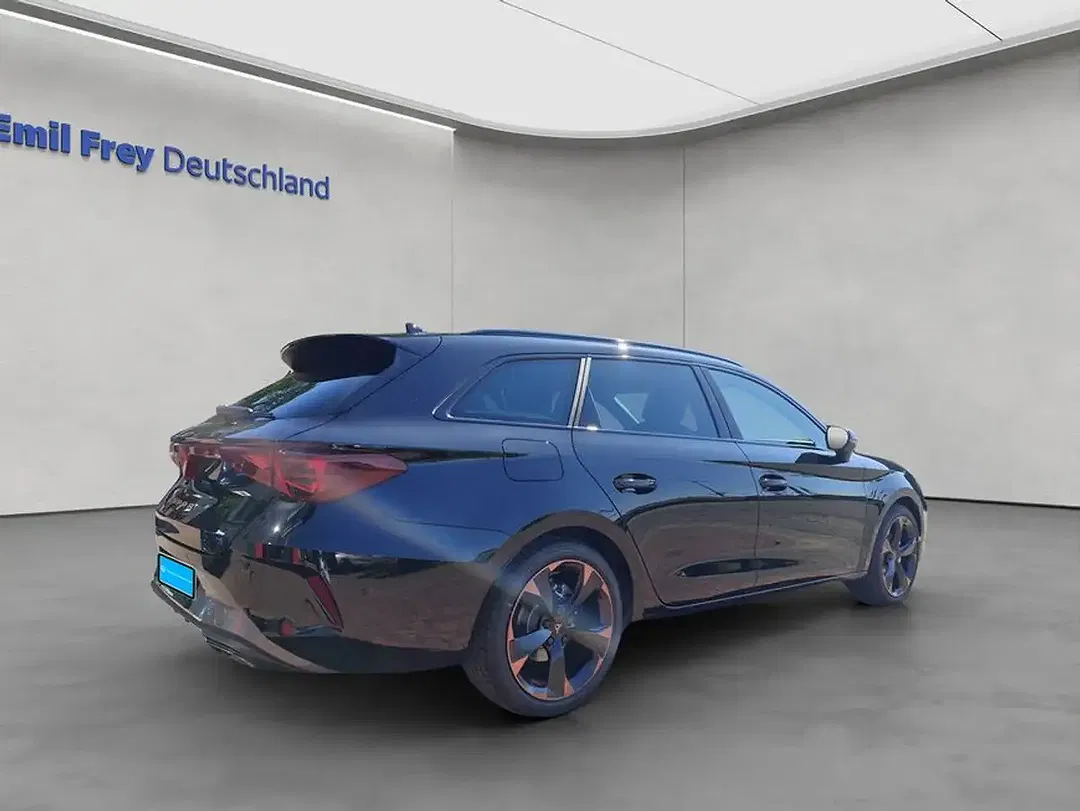 CUPRA Leon - Thumbnail 5