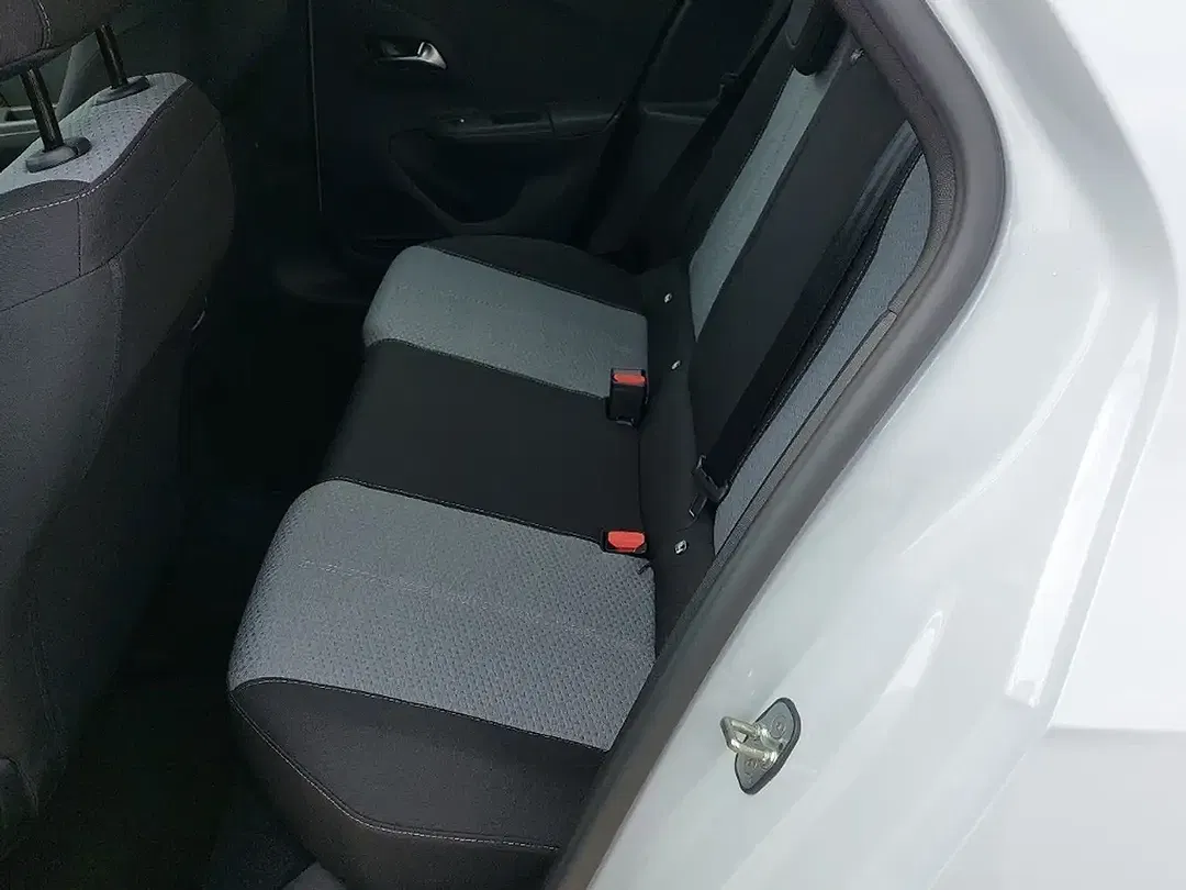 Opel Corsa - Thumbnail 11