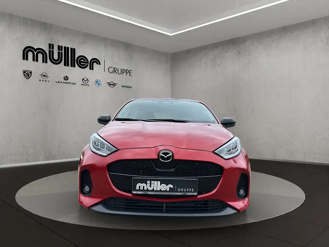 Mazda 2 - Thumbnail 3