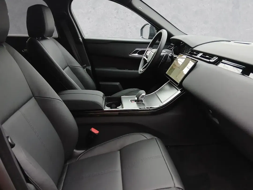 Land Rover Range Rover Velar - Thumbnail 3