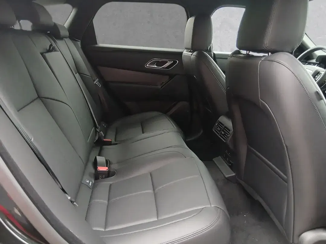 Land Rover Range Rover Velar - Thumbnail 5