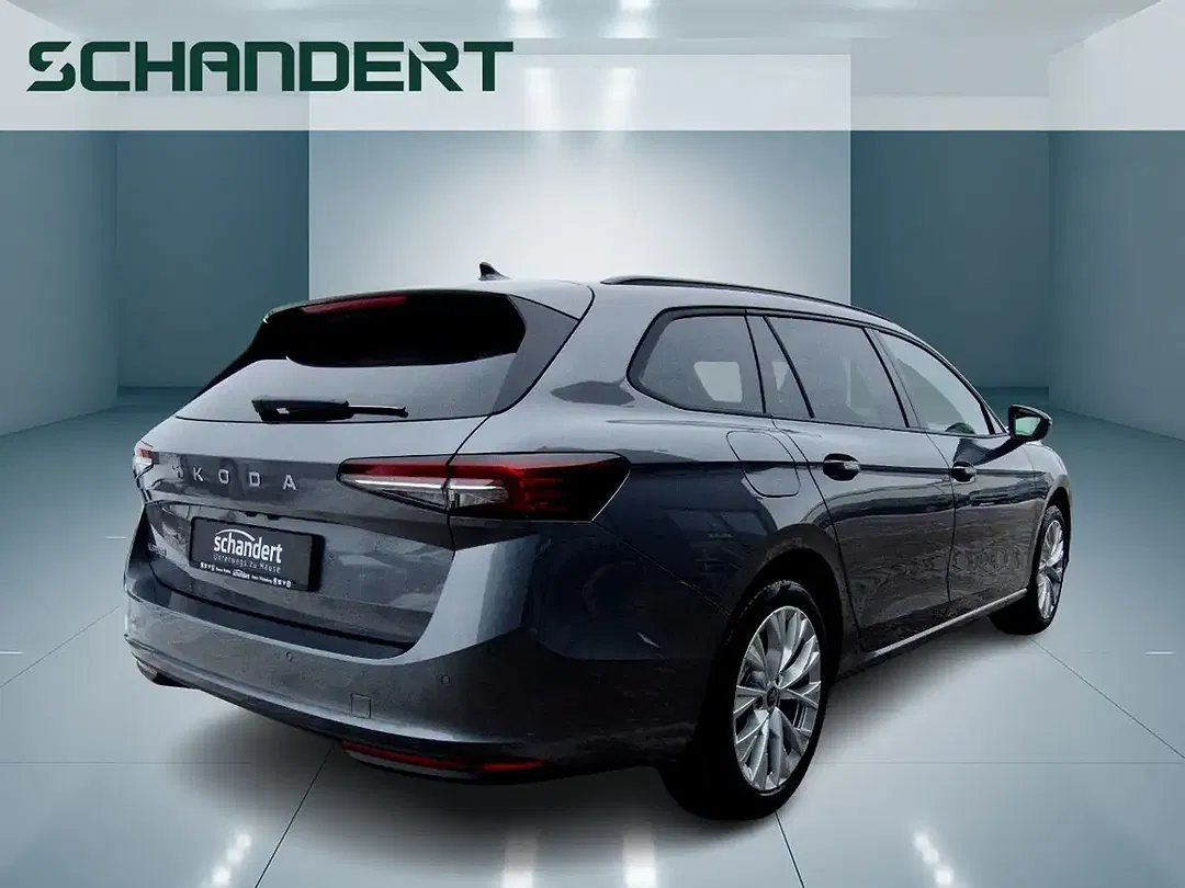 Skoda Superb - Thumbnail 4