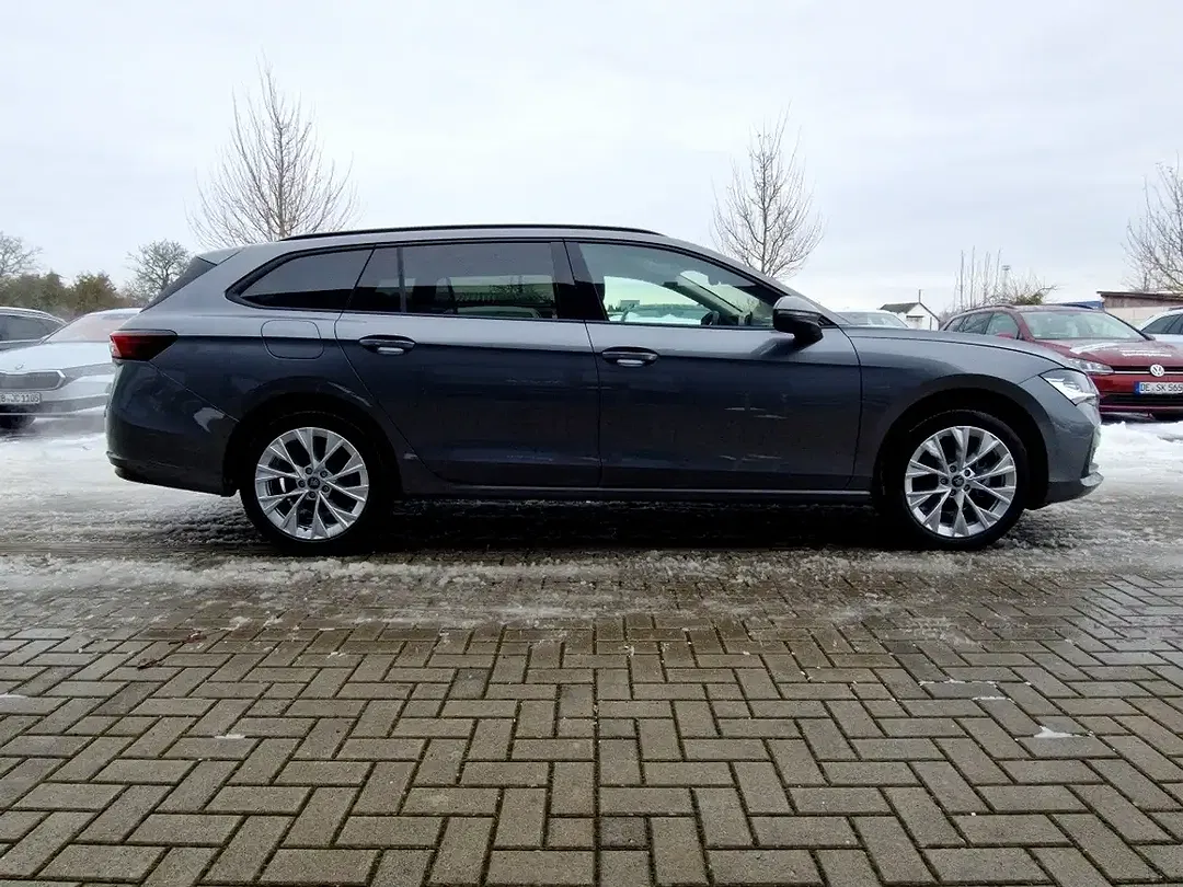 Skoda Superb - Thumbnail 6