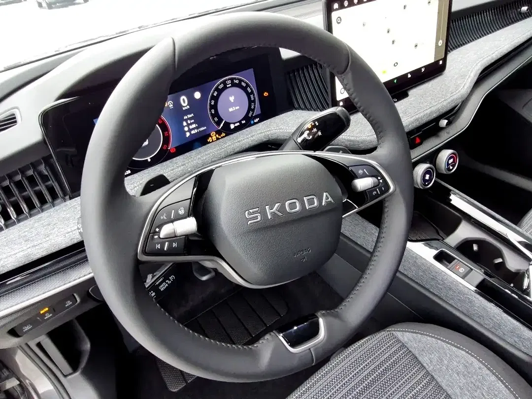 Skoda Superb - Thumbnail 7