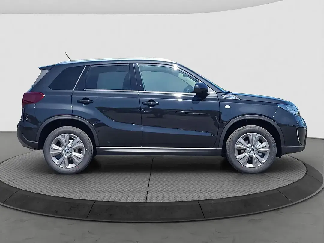Suzuki Vitara - Thumbnail 7