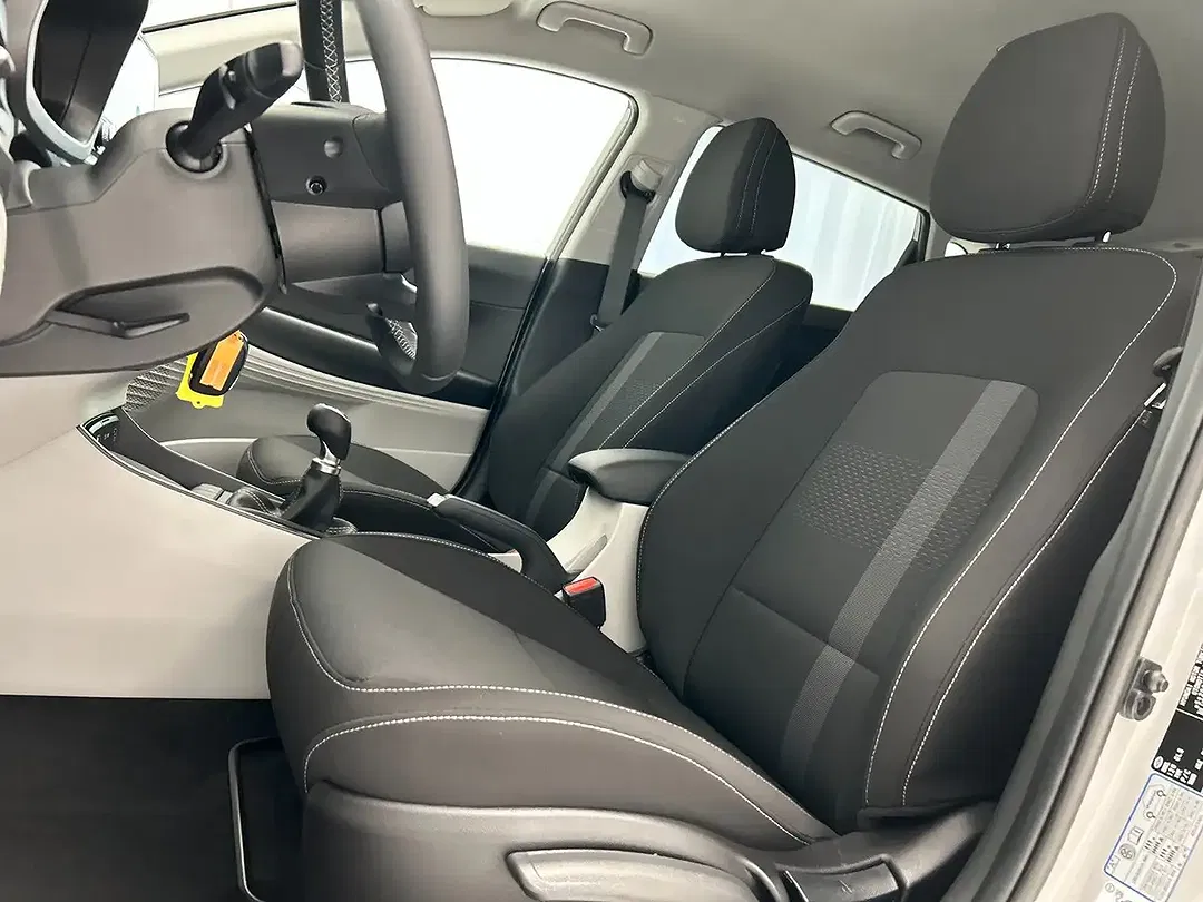 Hyundai i20 - Thumbnail 15