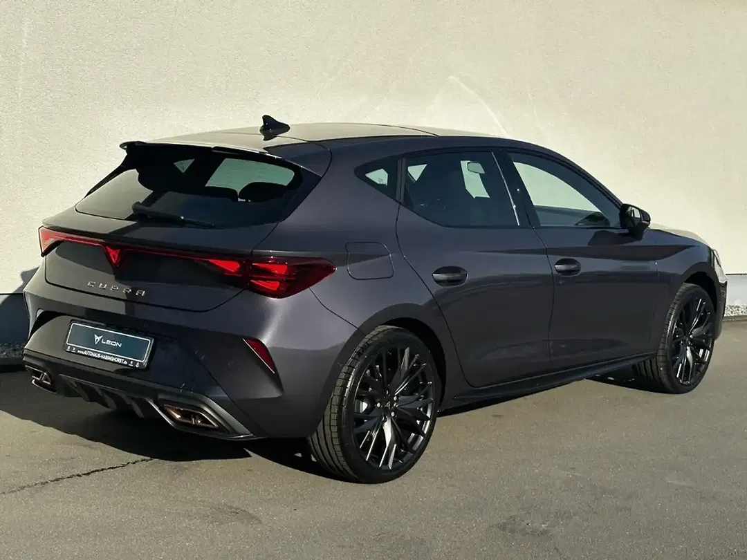 CUPRA Leon - Thumbnail 2