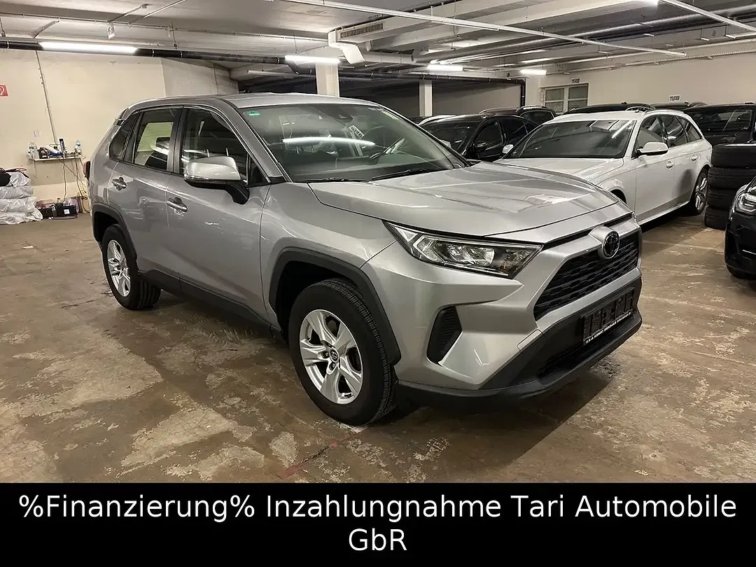 Toyota RAV 4 - Thumbnail 12