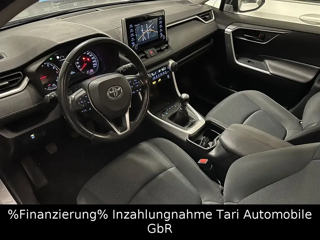 Toyota RAV 4 - Thumbnail 5