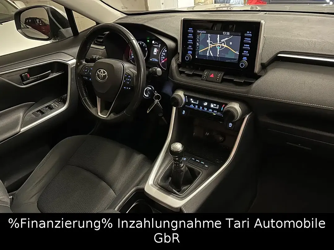 Toyota RAV 4 - Thumbnail 7