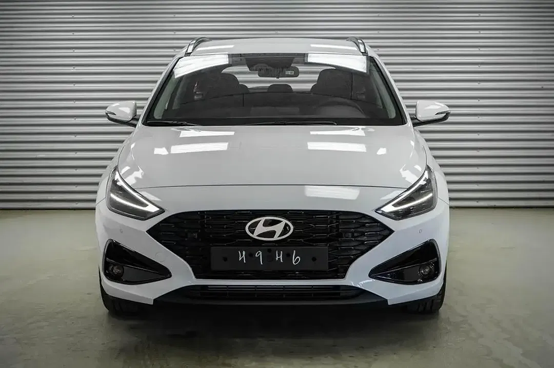 Hyundai i30 - Thumbnail 2