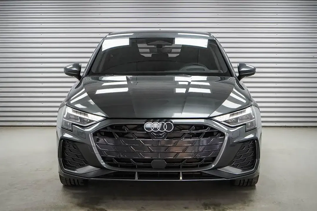 Audi A3 - Thumbnail 2