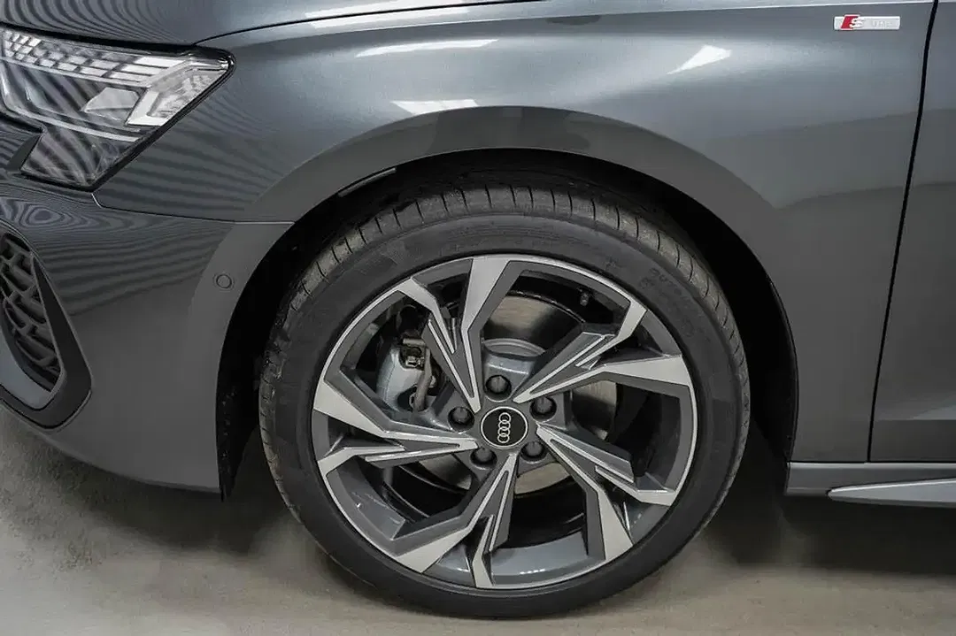 Audi A3 - Thumbnail 5