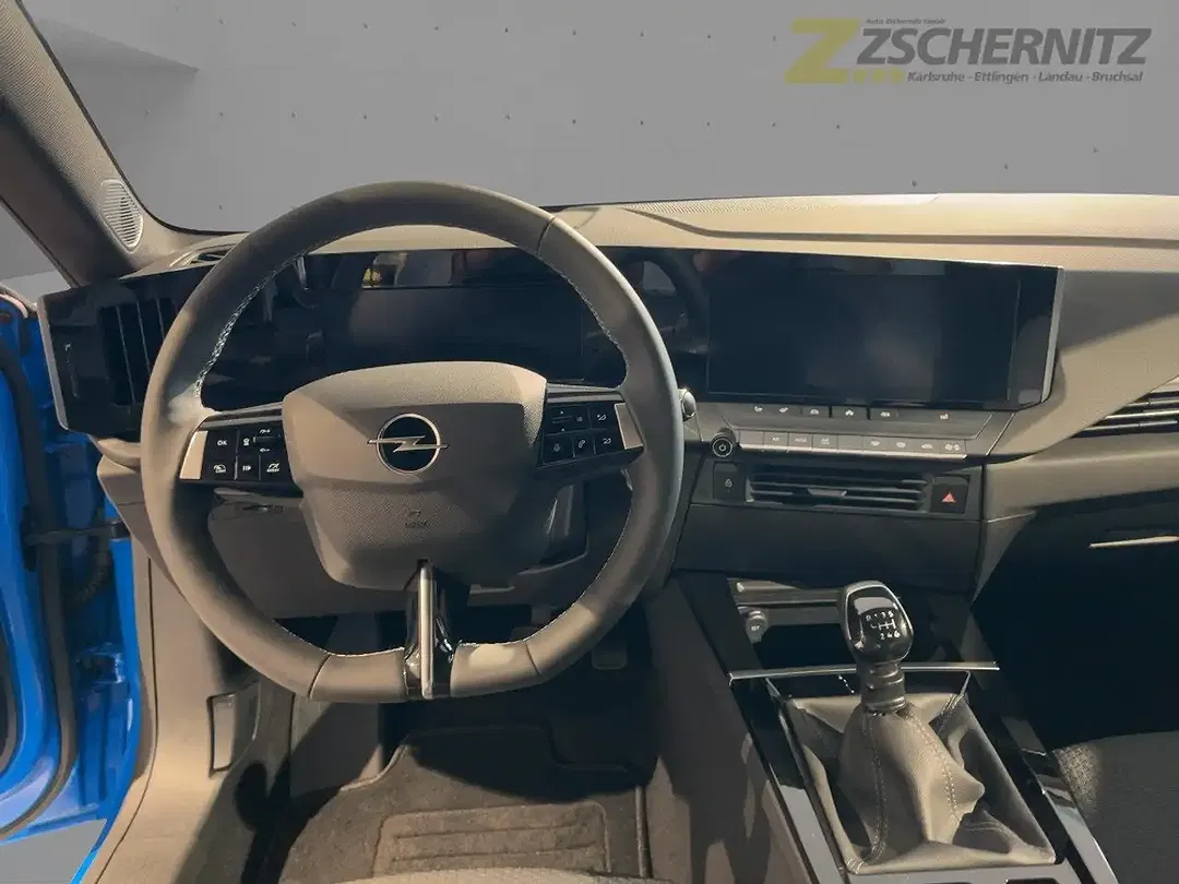 Opel Astra - Thumbnail 8