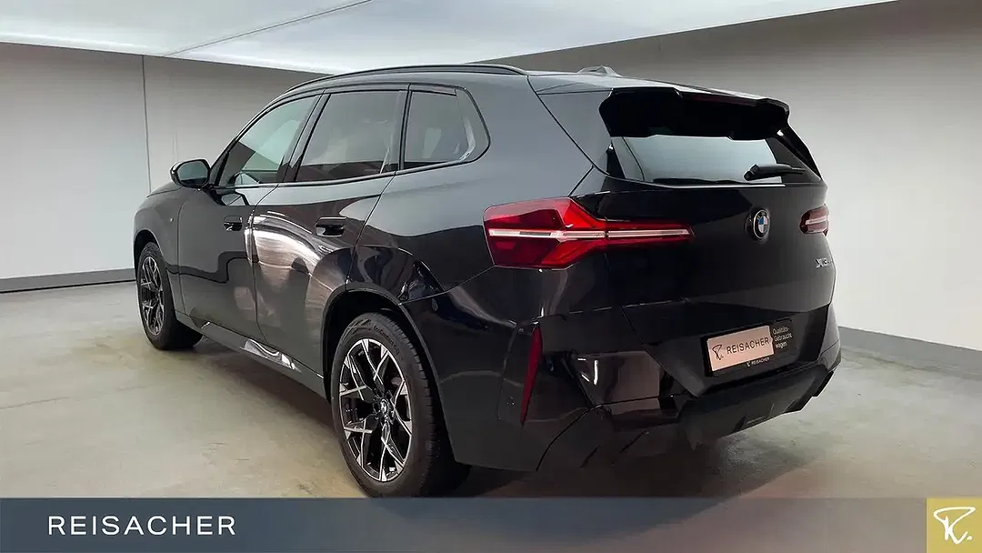 BMW X3 - Thumbnail 2