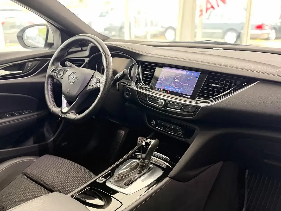 Opel Insignia - Thumbnail 14