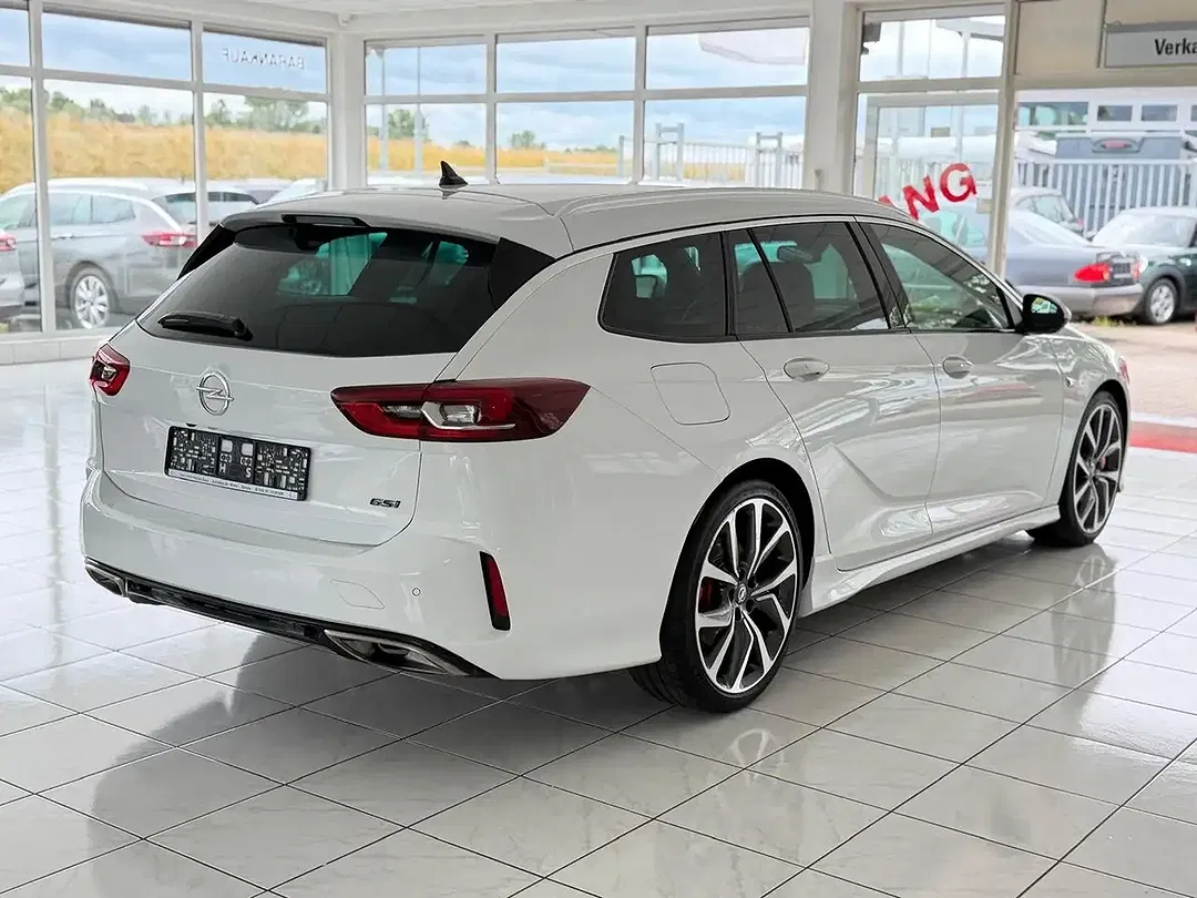 Opel Insignia - Thumbnail 6