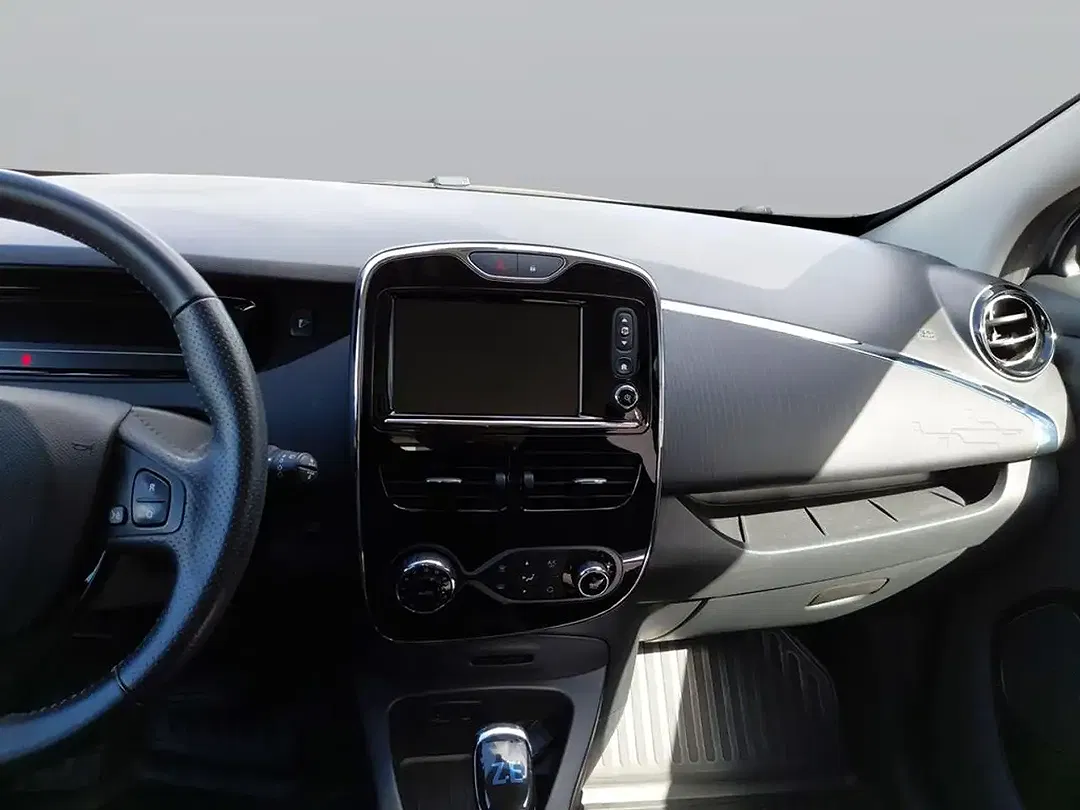 Renault ZOE - Thumbnail 11