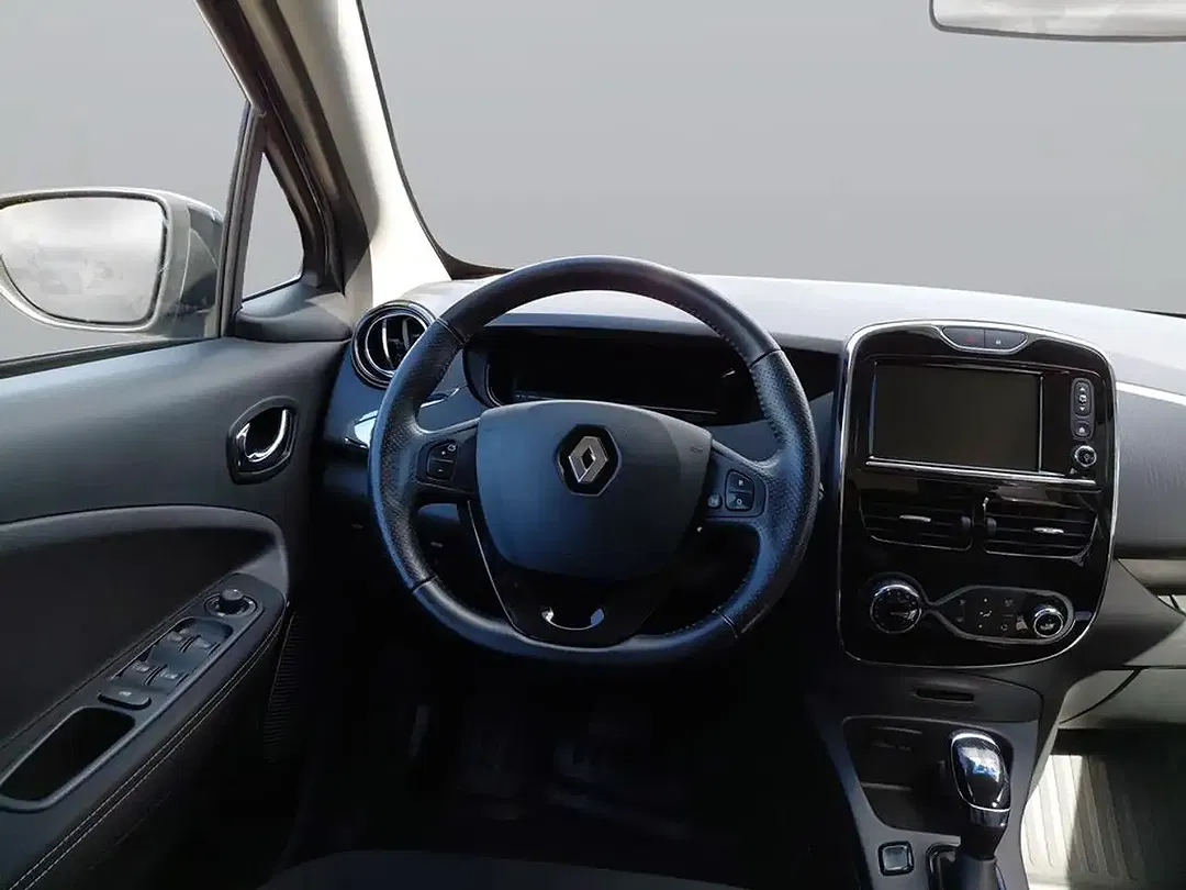 Renault ZOE - Thumbnail 12